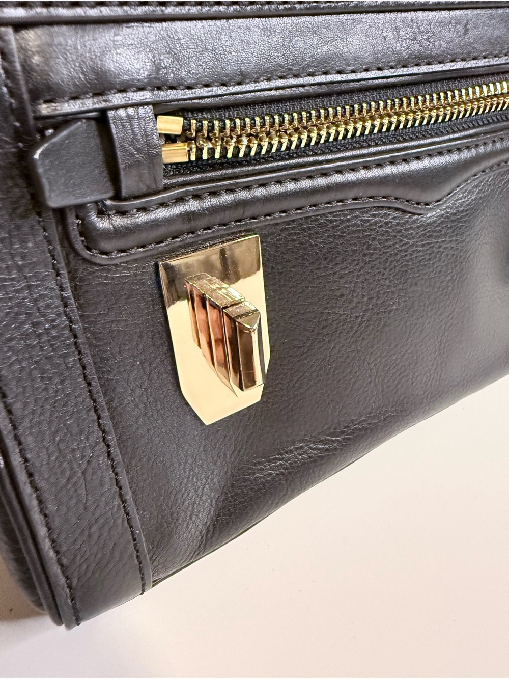 🆕 Rebecca Minkoff | Crosby Crossbody Bag Purse Clutch | Black Leather | Gold - Picture 4 of 16